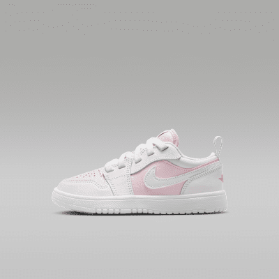 値下げ　ナイキ　キッズ　エアージョーダン　1LOW 23.5センチ Jordan 1 Low Alt Little Kids' Shoes. Nike.com
